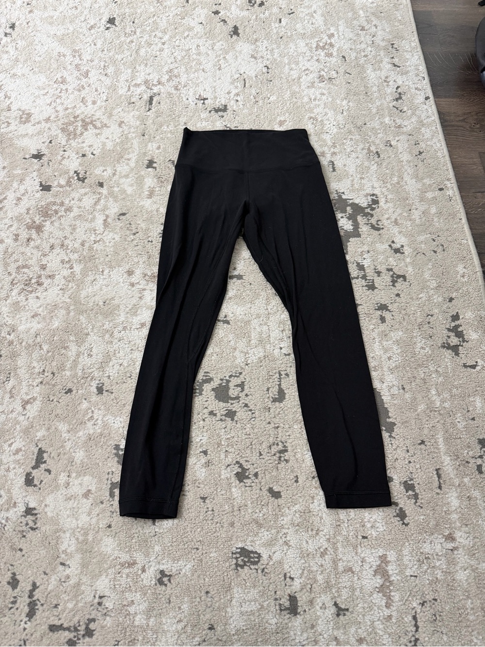 Lululemon Align 25” Leggings in Black Size 6